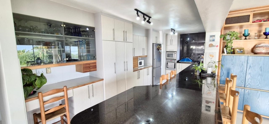4 Bedroom Property for Sale in Van Riebeeckstrand Western Cape